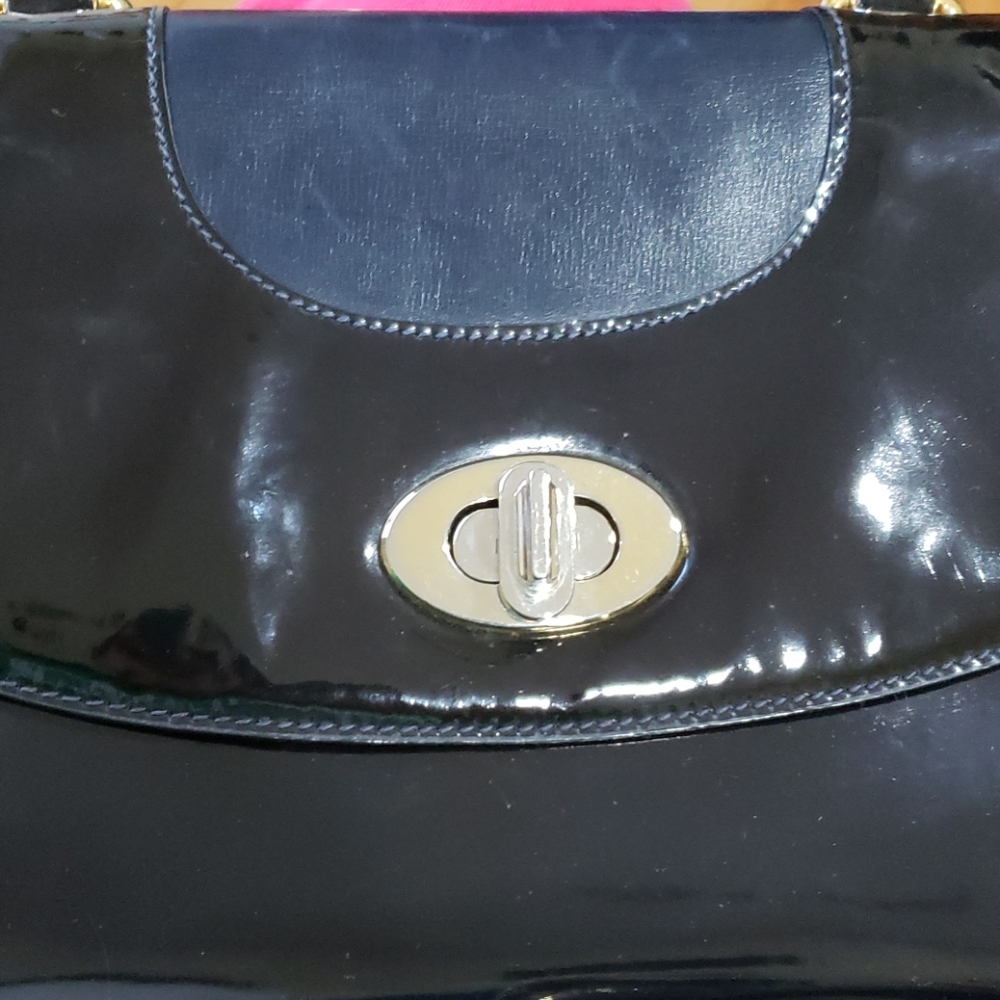 Vintage Black Gucci purse with Silver Metal Handle - Picture 4 of 5